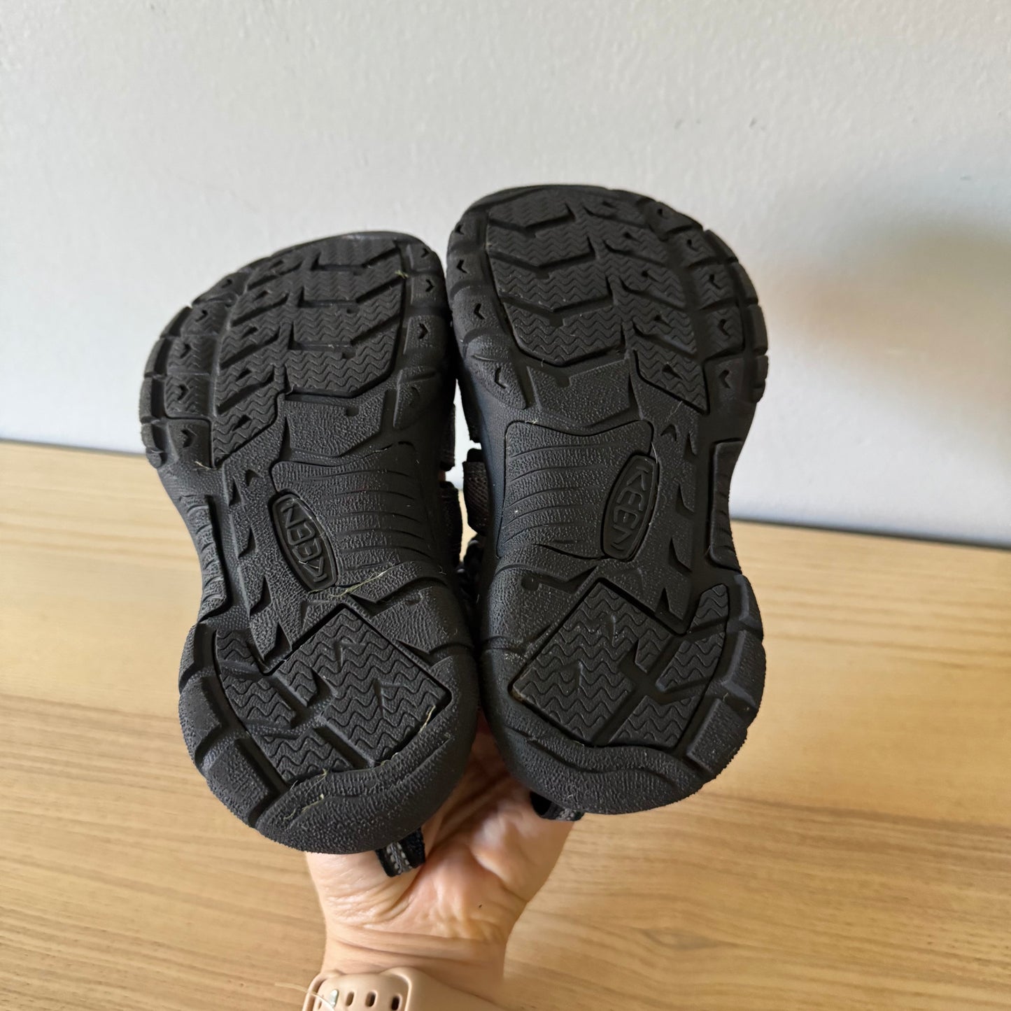 Keen / Sandals / J1