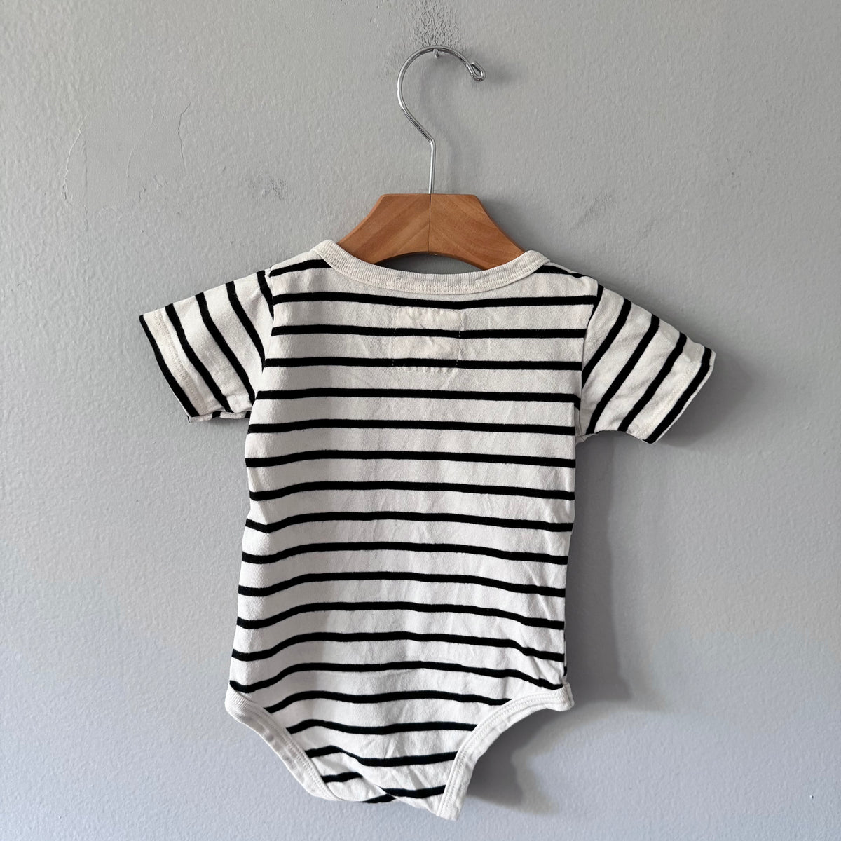 Mini mioche / White black stripe onesie / 6-12M