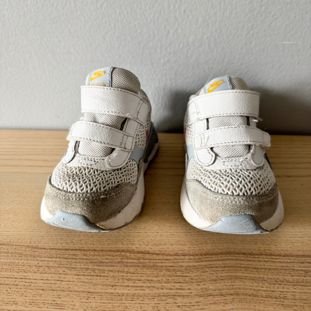 Nike / Sneaker / US7