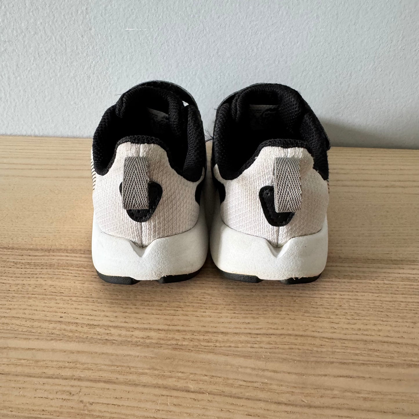 New Balance / Sneaker / US10