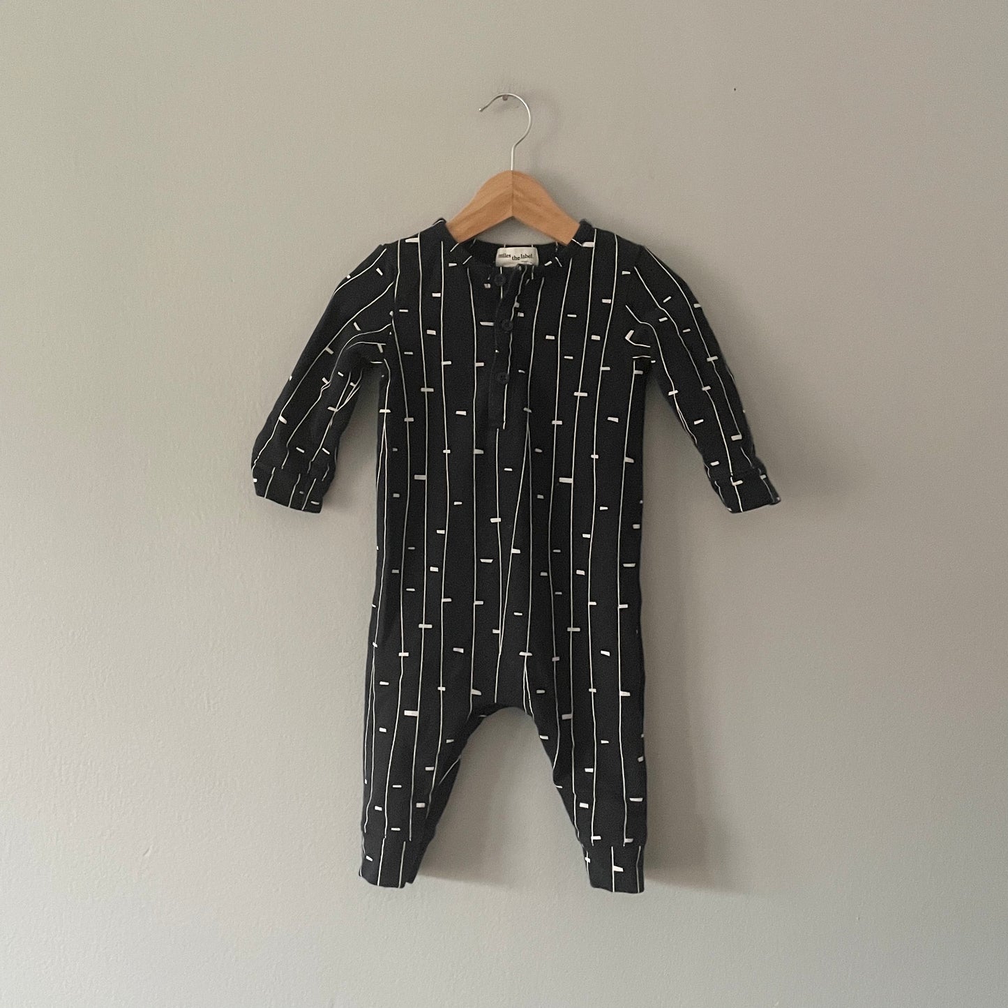 Miles the label / Black long sleeve romper / 9M