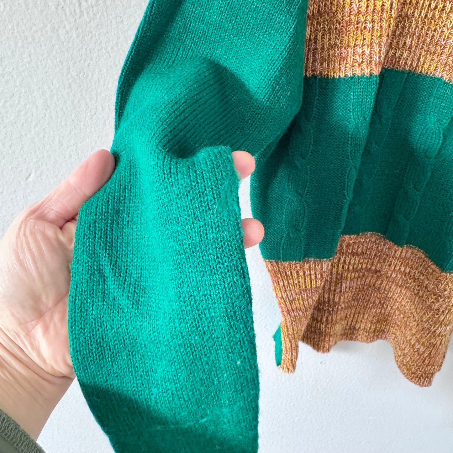 Pull en maille vintage vert et marron / 14 ans (convient aux 10-11 ans)