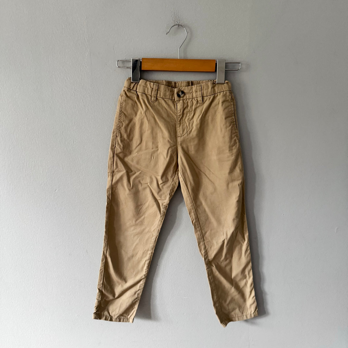 H&M / Beige chino pants / 5-6Y