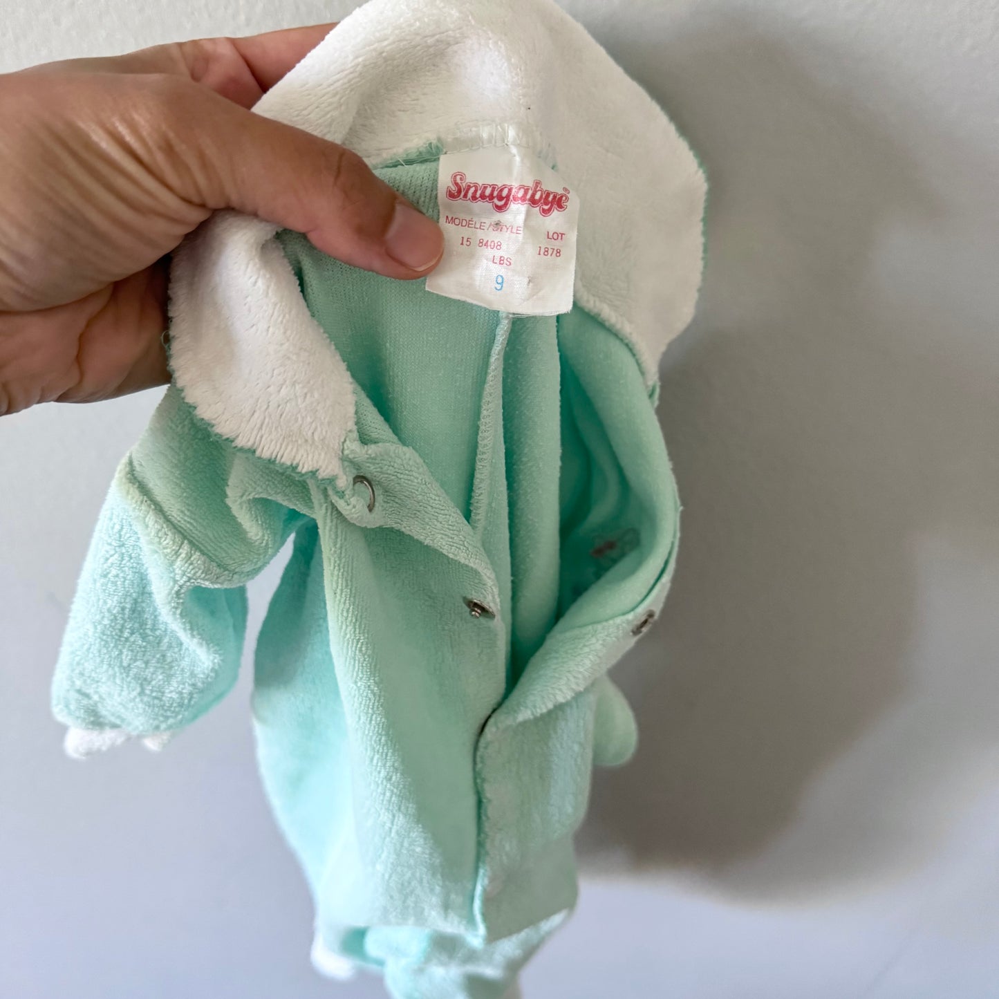 Vintage Snugabye / Mint green velour romper / 9lbs