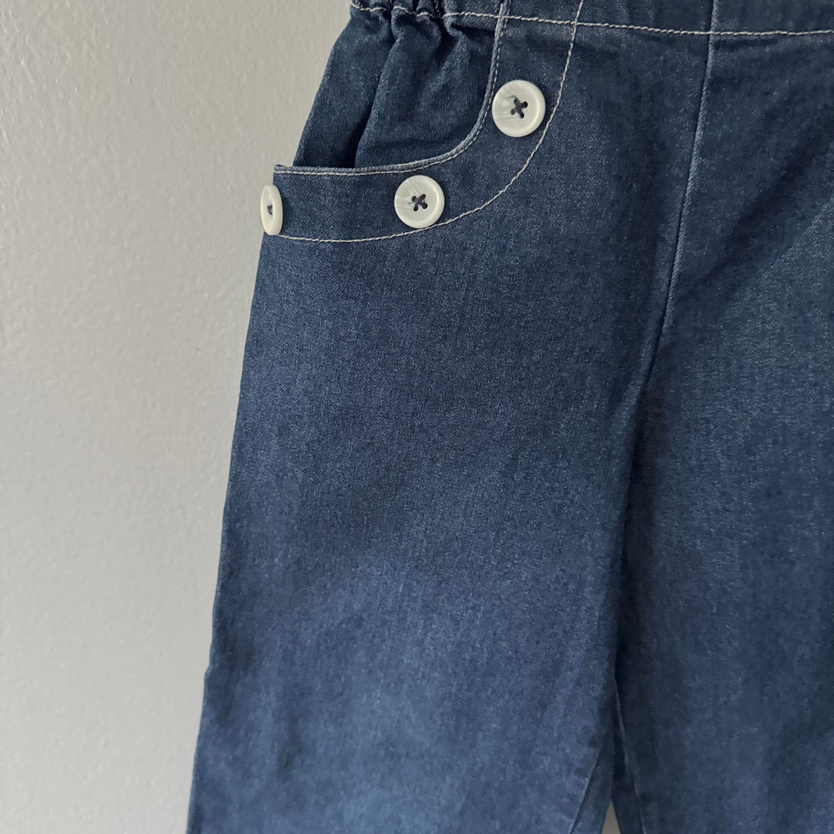 Bebe / Stretchy denim / 110(4Y)
