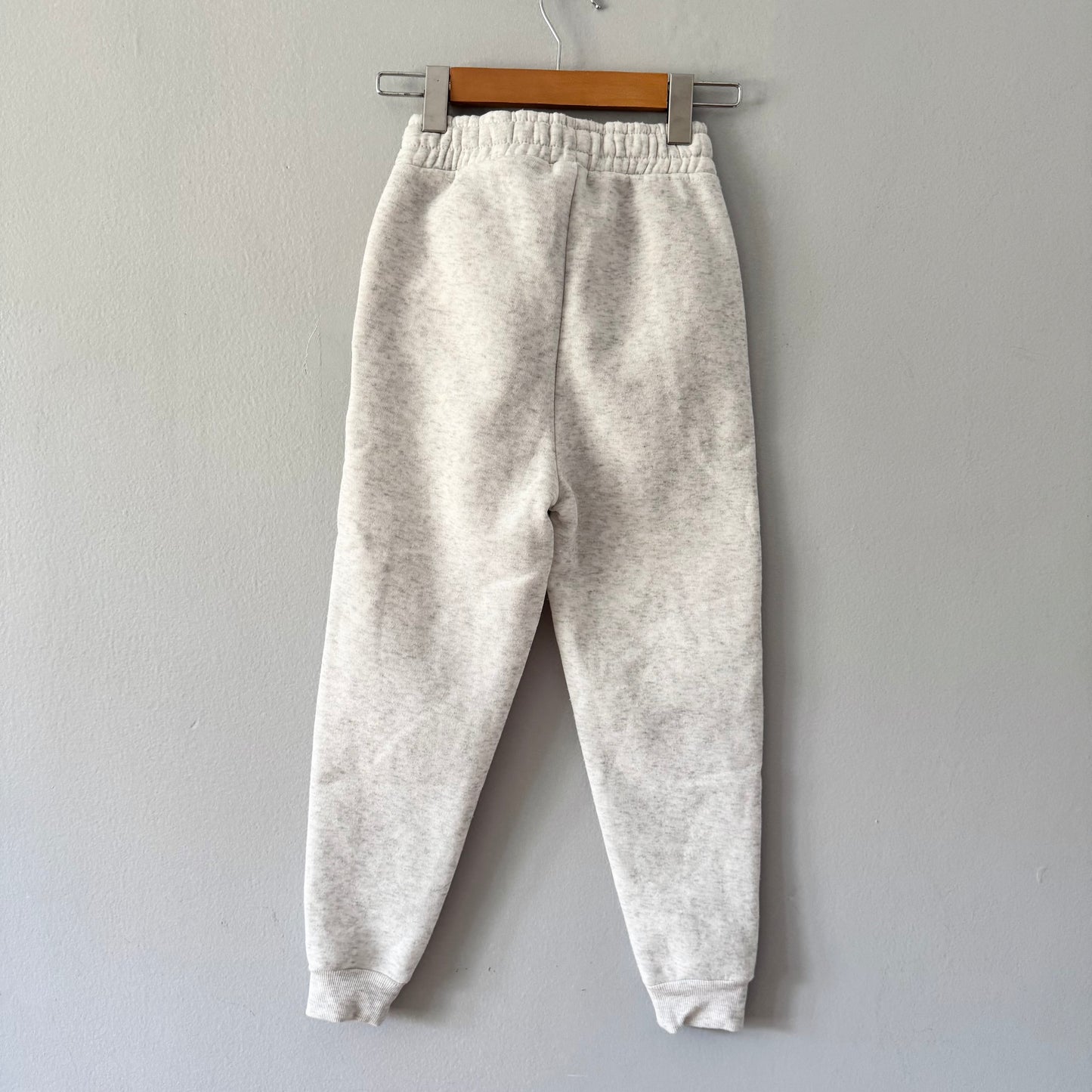 U Kids / Light grey jogger / 5-6Y(Fits 6-7Y)