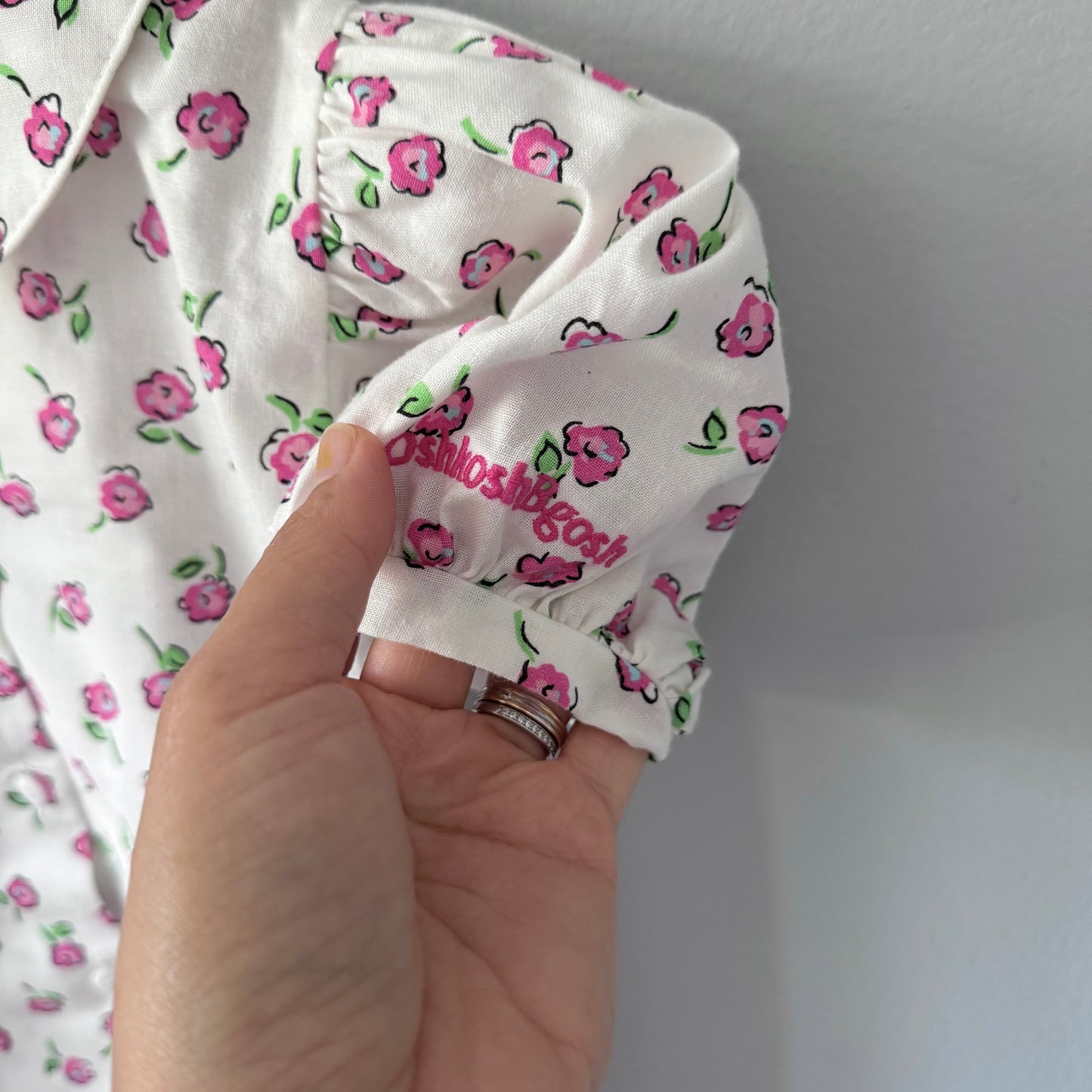 Oshkosh / White x pink flower blouse / 4Y