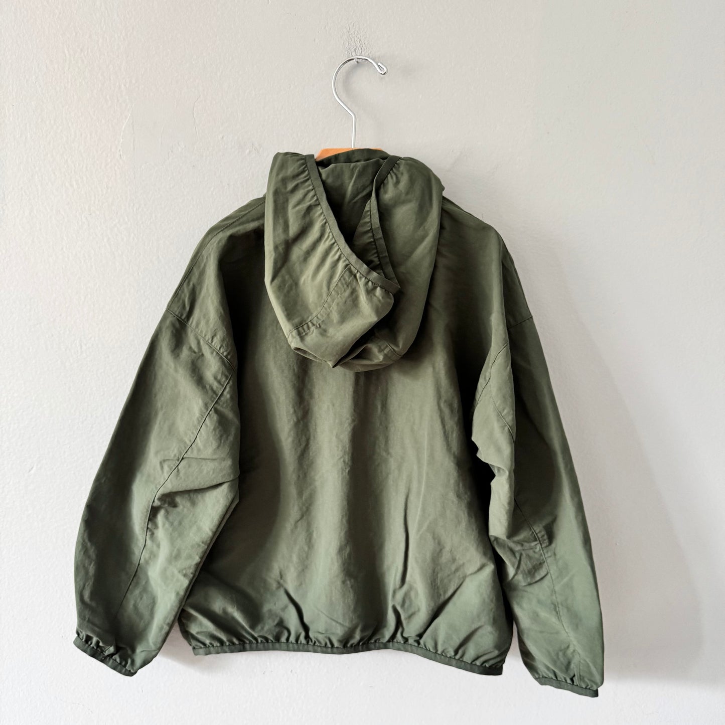 Uniqlo / Khaki packable jacket / 5-6Y
