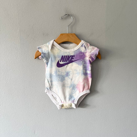 Nike / White tie dye onesie / 3M