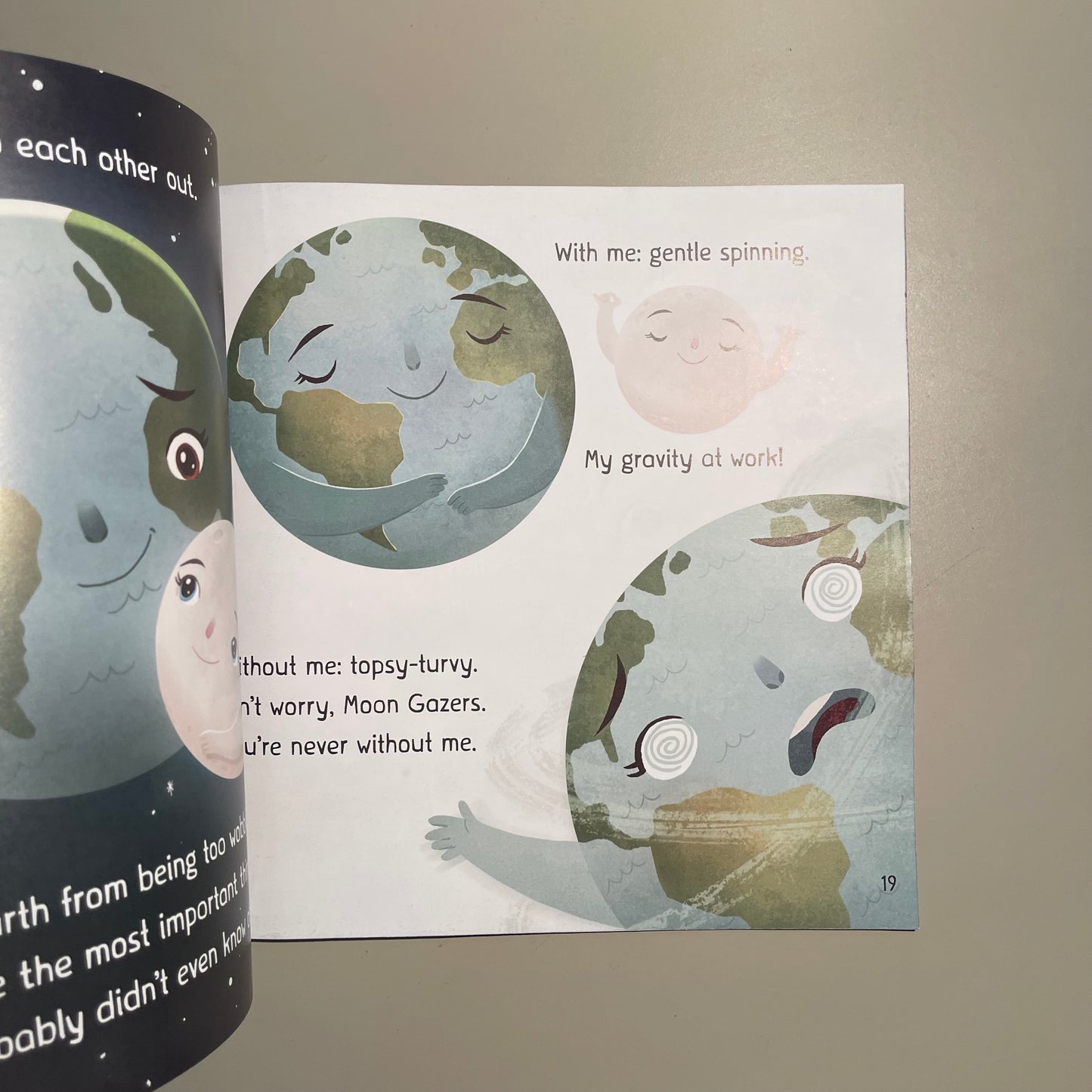 Moon! Earth's Best Friend / Stacy McAnulty