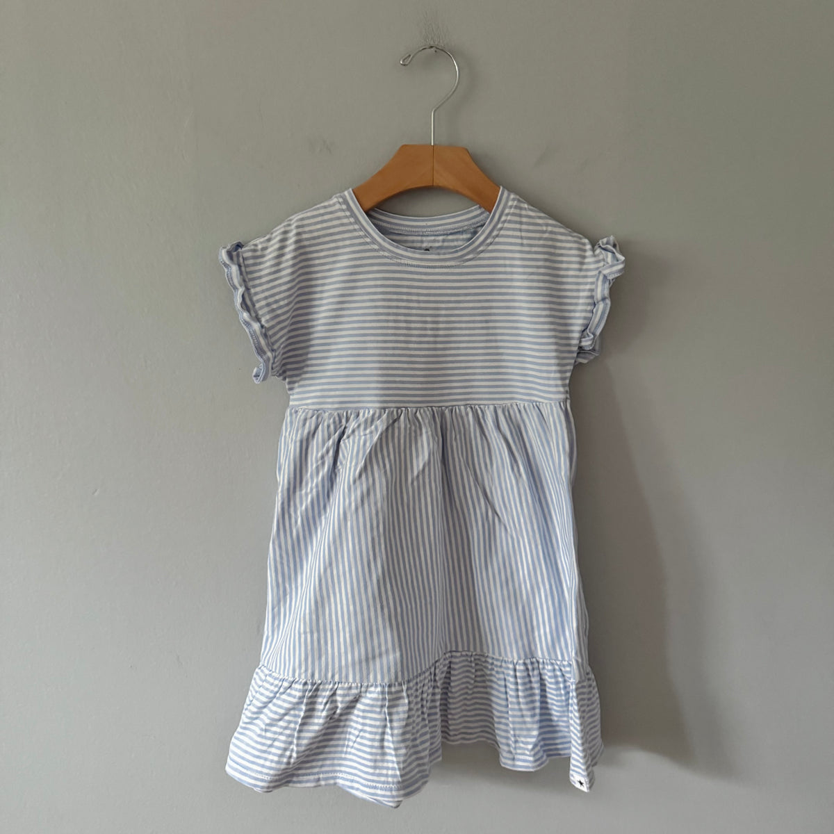 Rise little earthling / White blue stripe dress / 3-4Y