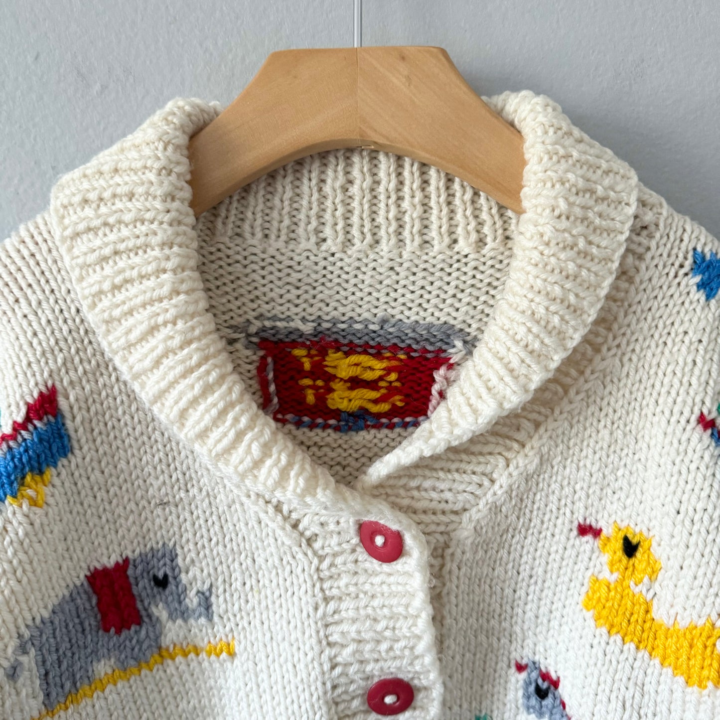 Handmade / White knit cardigan / 3-4Y