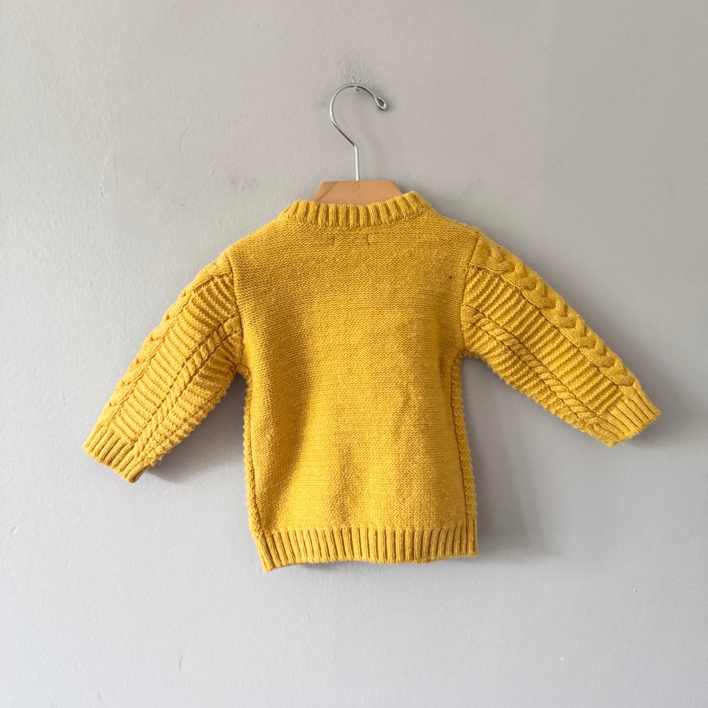 Next / Yellow cable knit pullover	/ 6-9M
