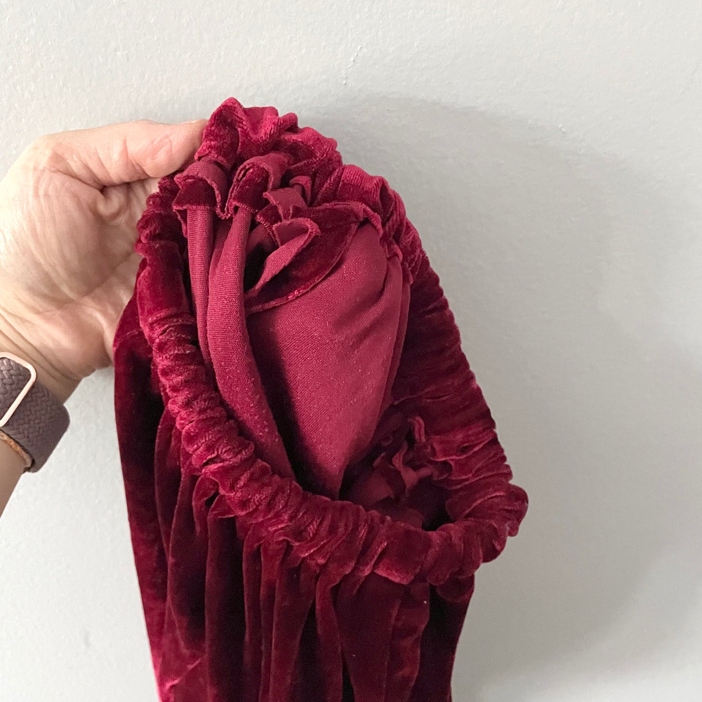 No brand / Burgundy velour harem pants / 3Y