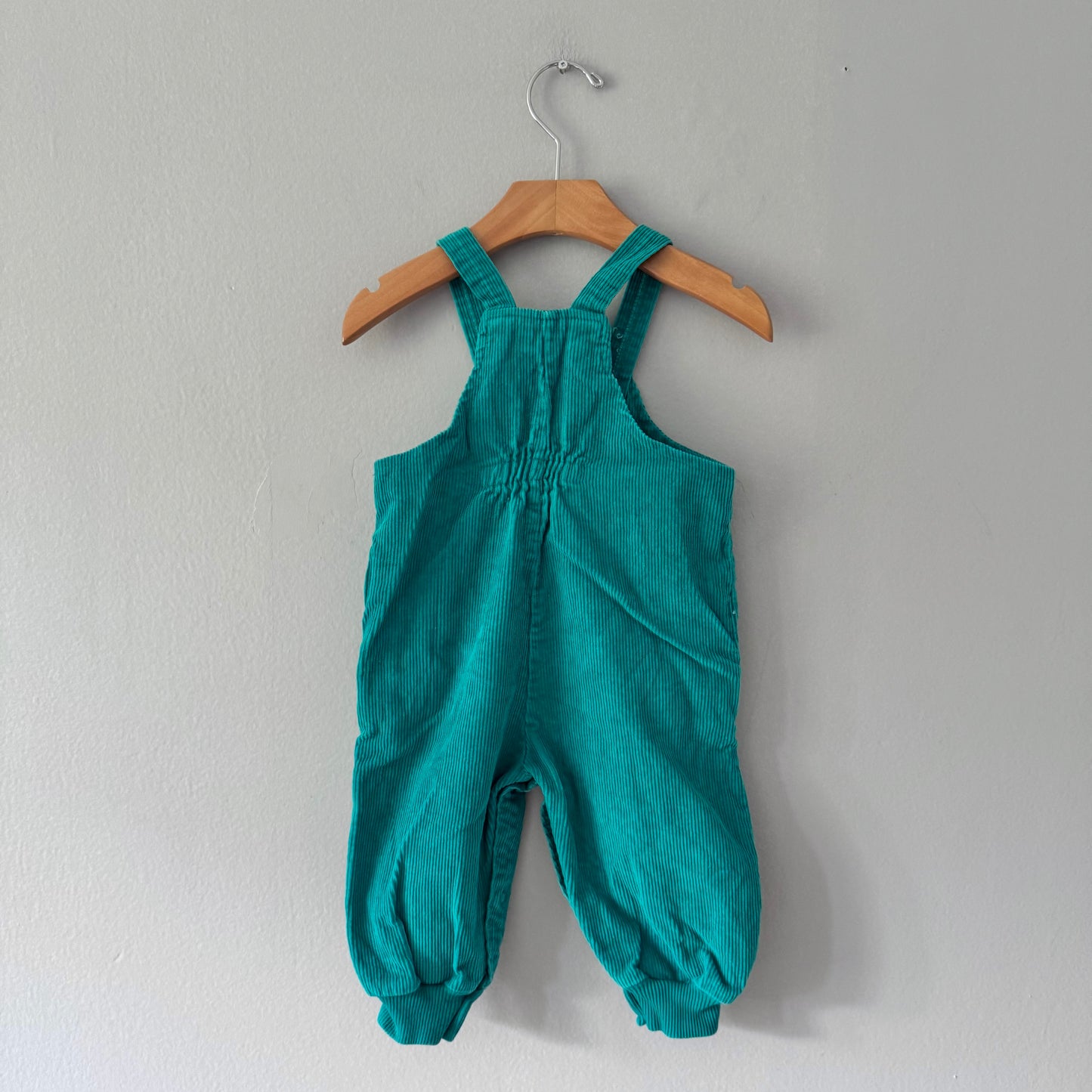 Vintage / Green corduroy overalls / 12M
