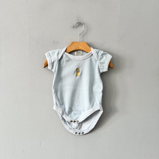 Sincerely Pooh / Blue short sleeve onesie / 12M