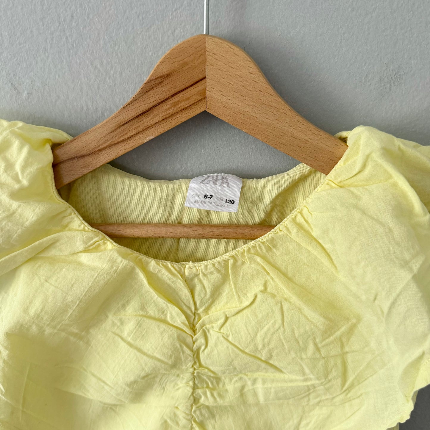 Zara / Light yellow ruffle tank / 6-7Y