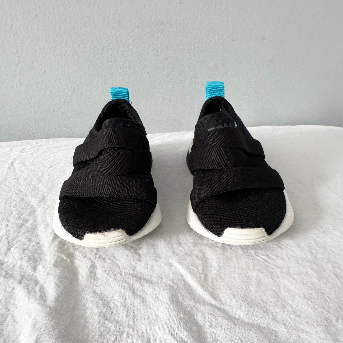 Native / Running Shoes / US7