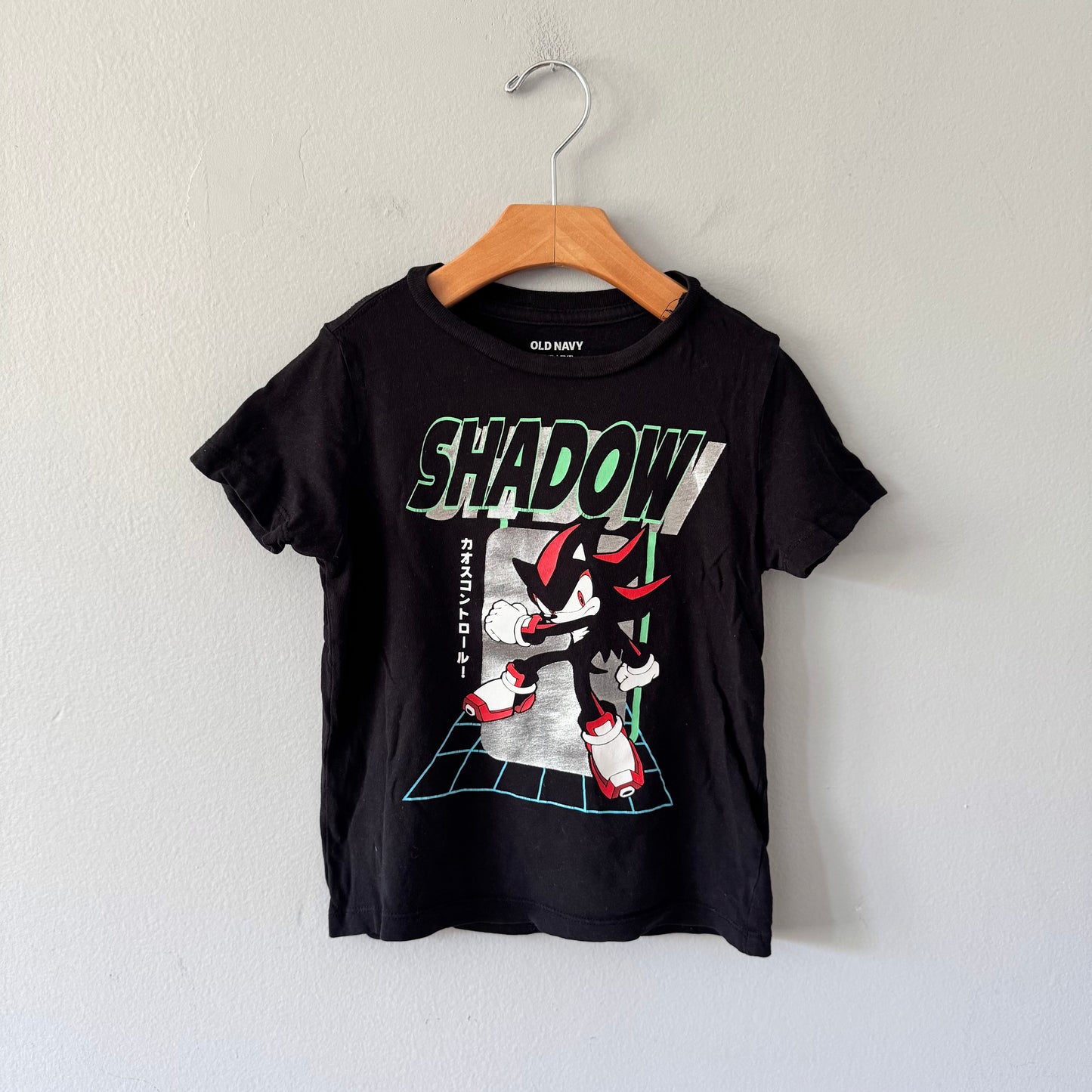 Old Navy / Sonic black T-shirt / 5Y