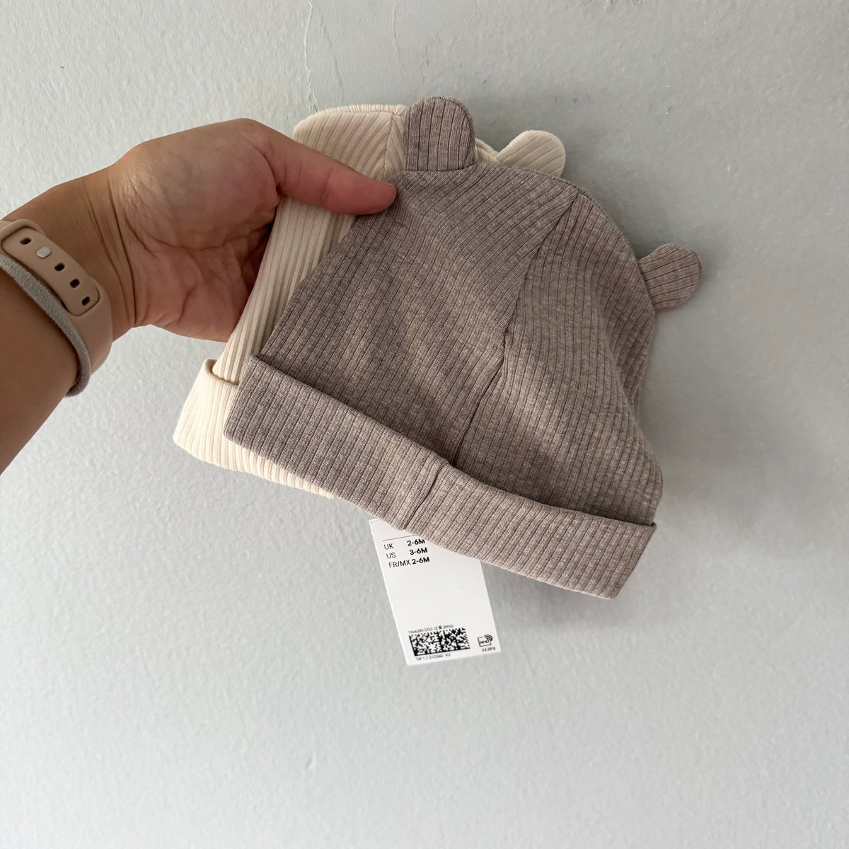 H&M / Light brown & white ribbed hat set / 3-6M - New with tag