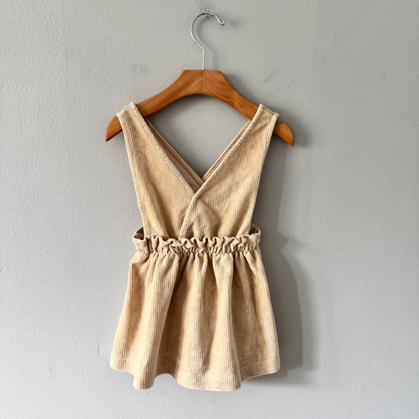 Zara / Beige pinafore corduroy / 18-24M