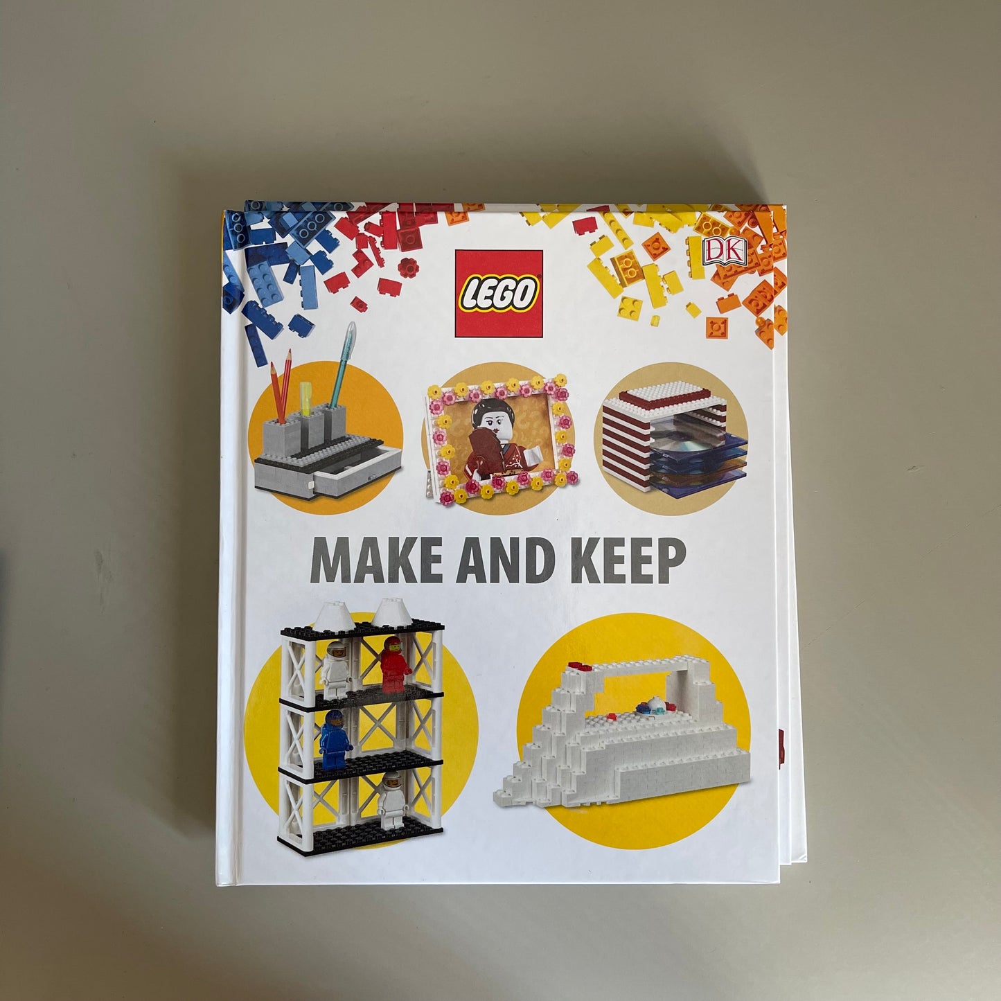 LEGO - 6 Books