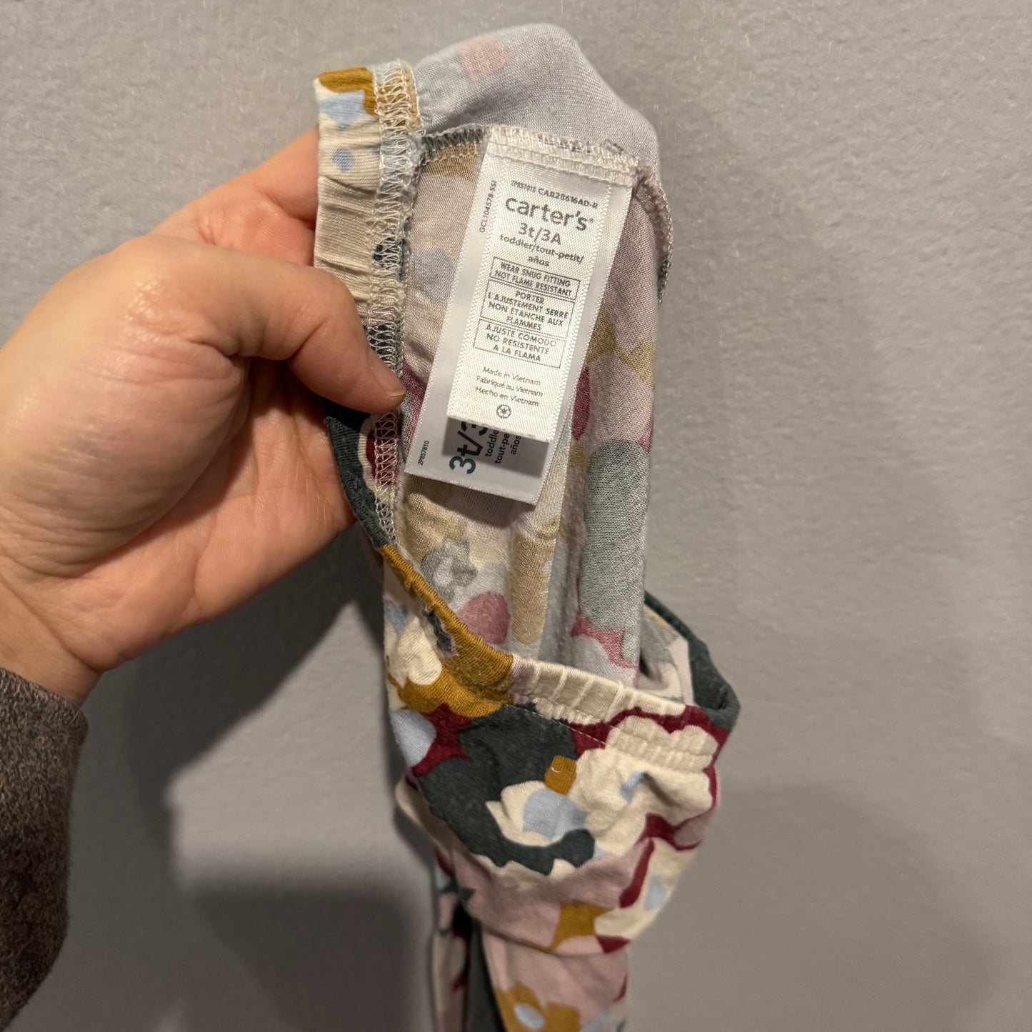 Carter's  / Khaki floral viscose pajama set / 3T