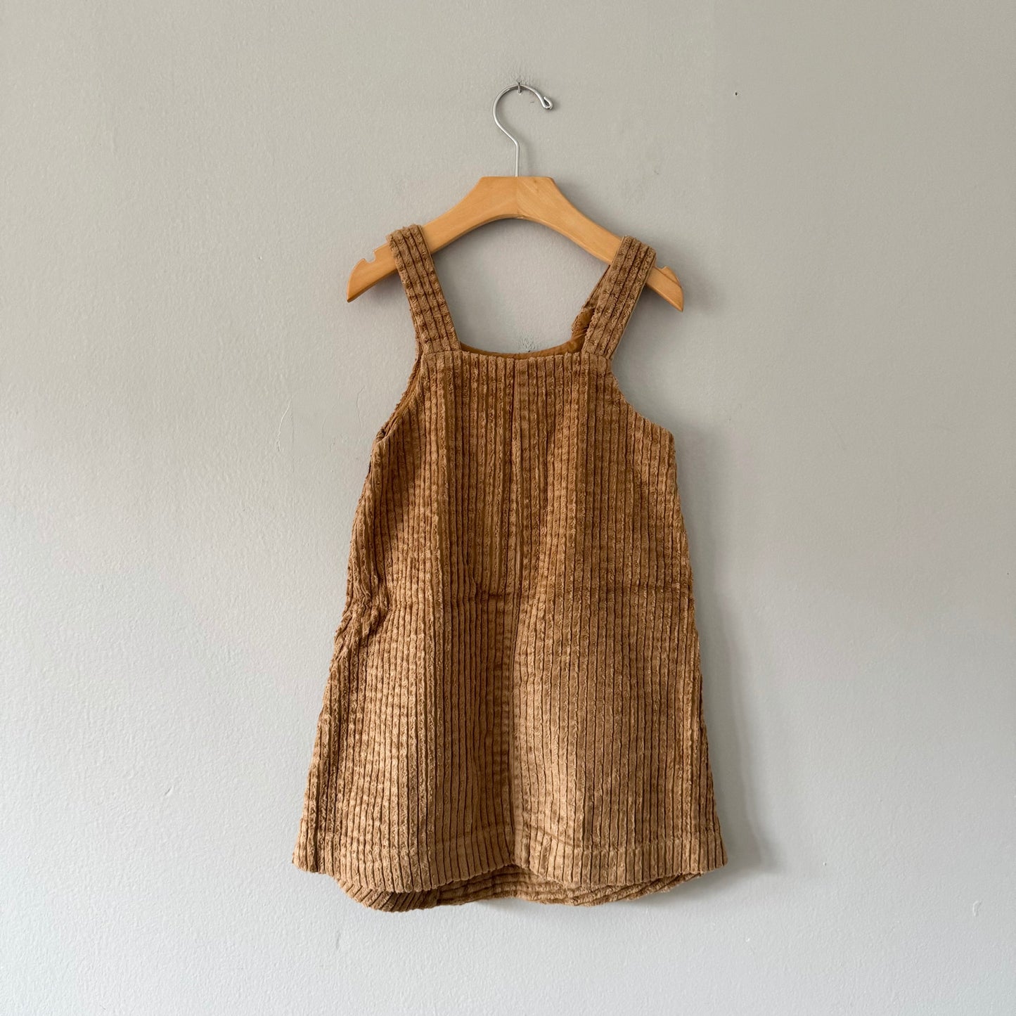 Zara / Brown corduroy overall skirt / 7Y