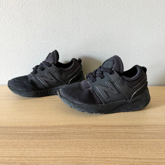 New Balance / Sneaker / US6