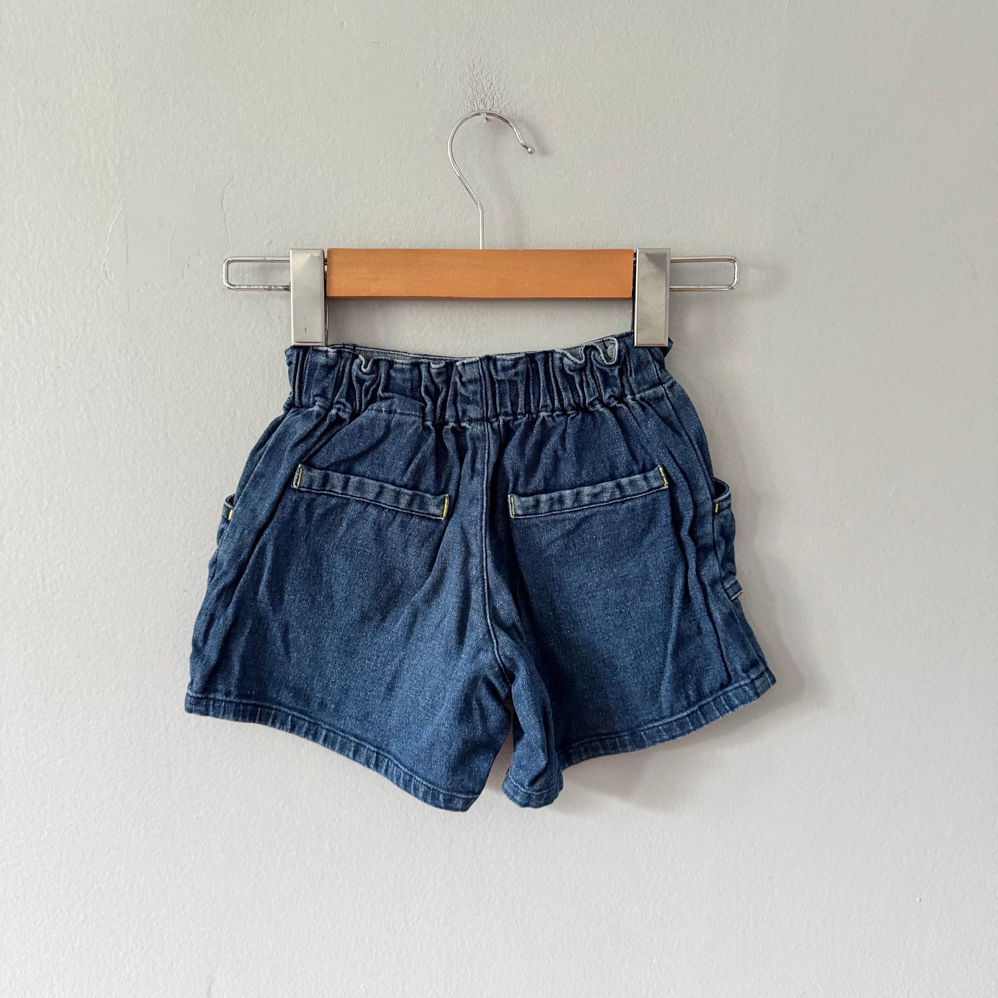 Bebe / Chambray short pants / 100(3T)