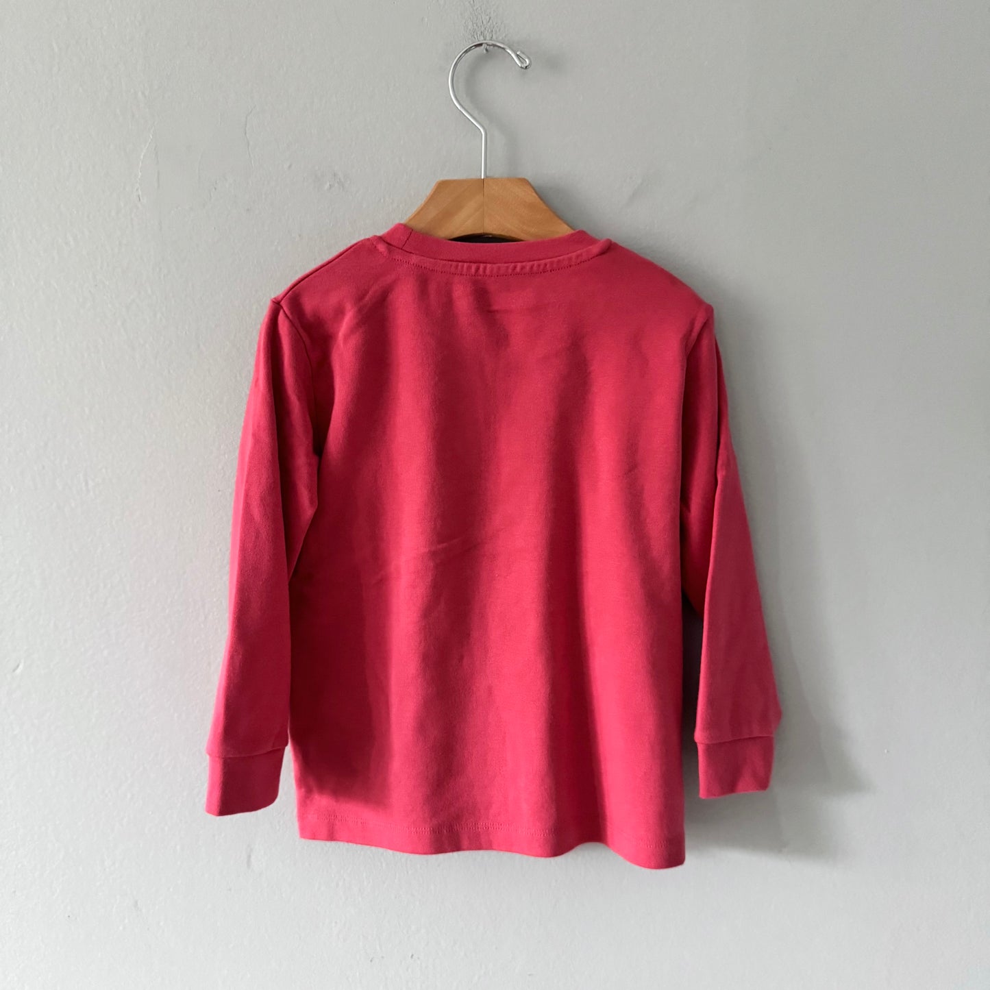 Uniqlo / Red long sleeve top / 100(3-4Y)