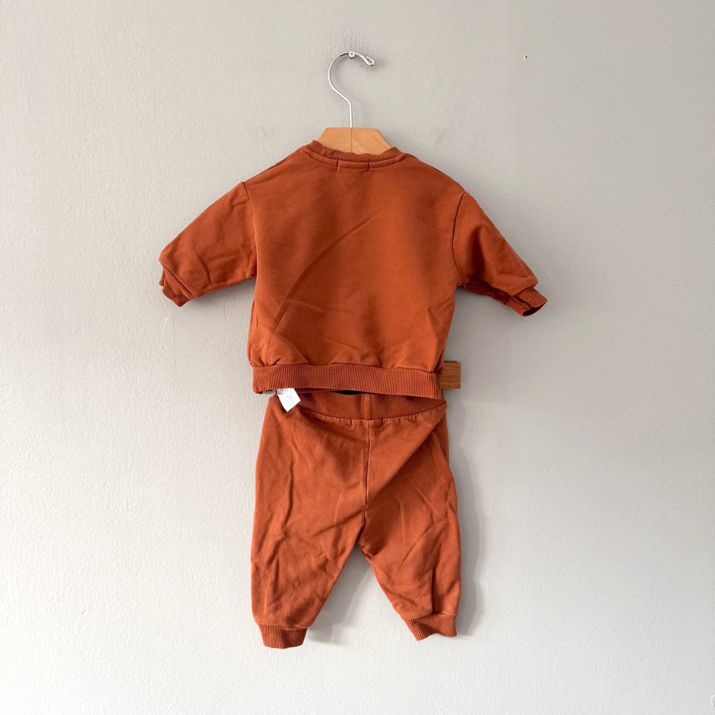 Miles the label / Brown crew set up / 3M