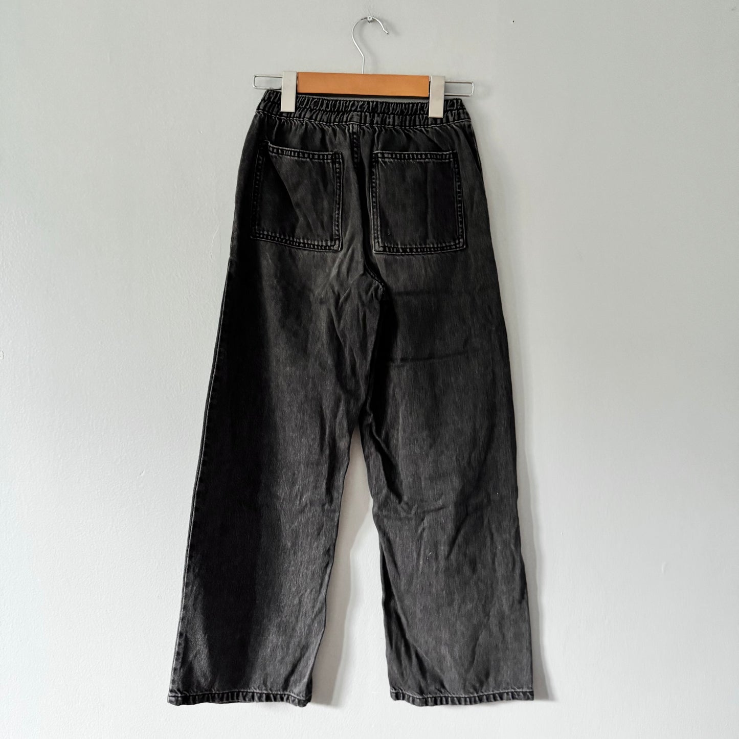 Zara / Black denim pants / 11-12Y