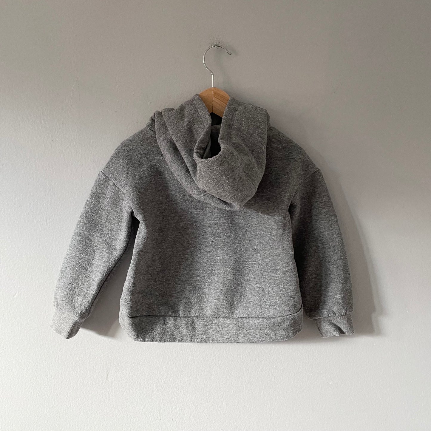 Nike / Dark grey hoodie / 2T