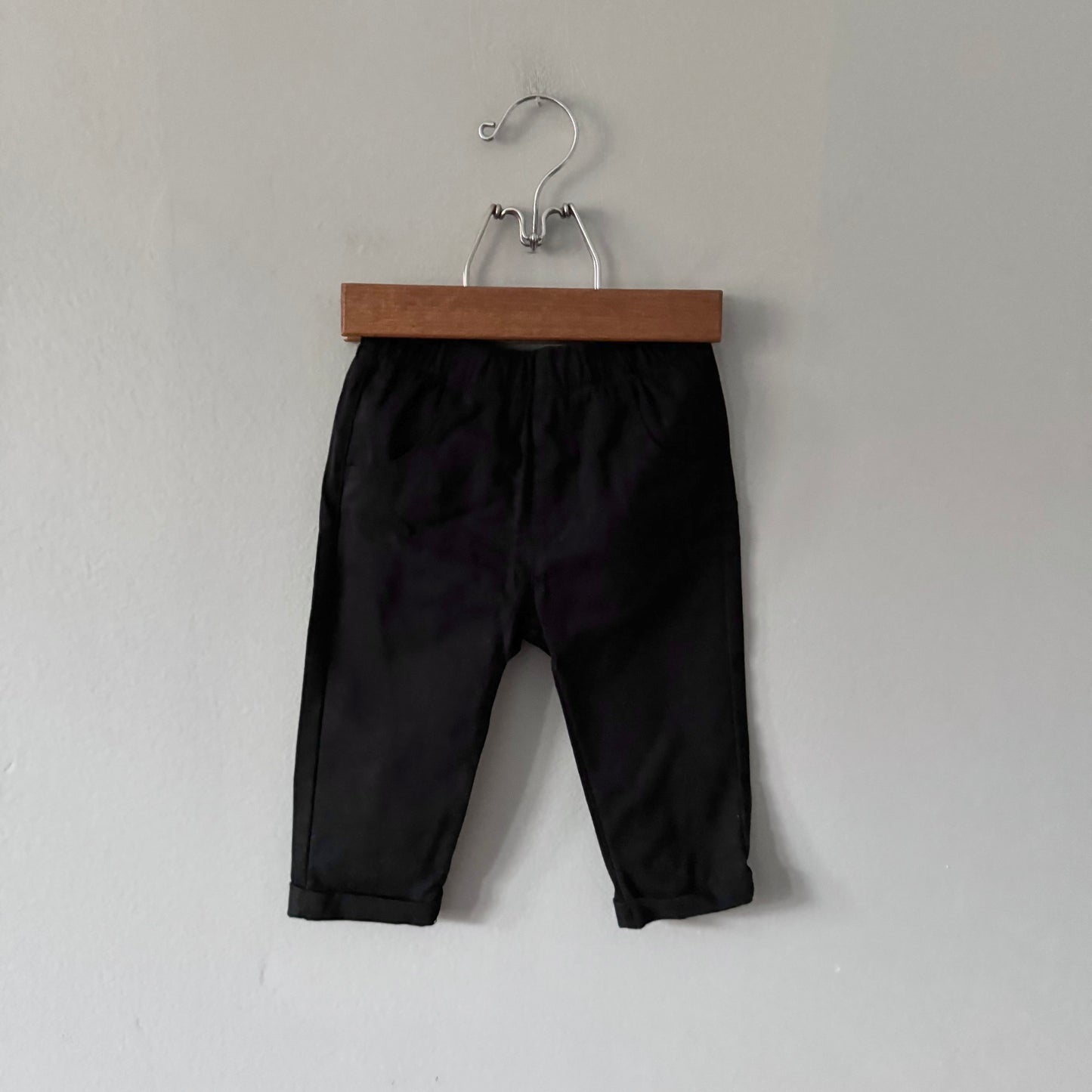 Firsts by Petit lem	/ Black chino pants / 9M