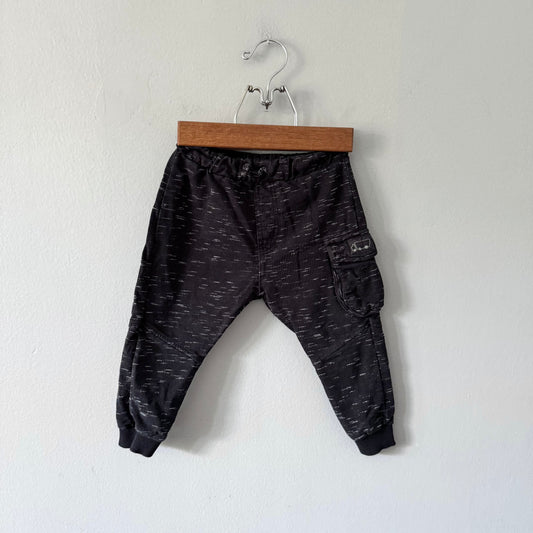 Zara / Black x white sweatpants / 18-24M