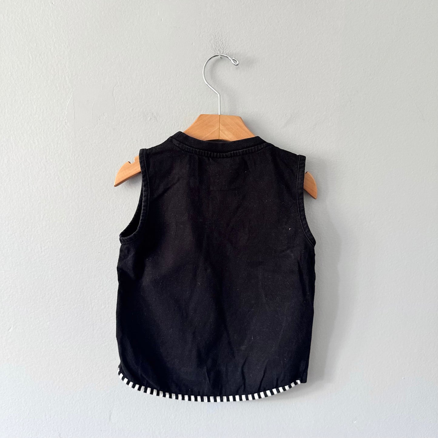 Turtledove London / Black tank top / 2-3Y