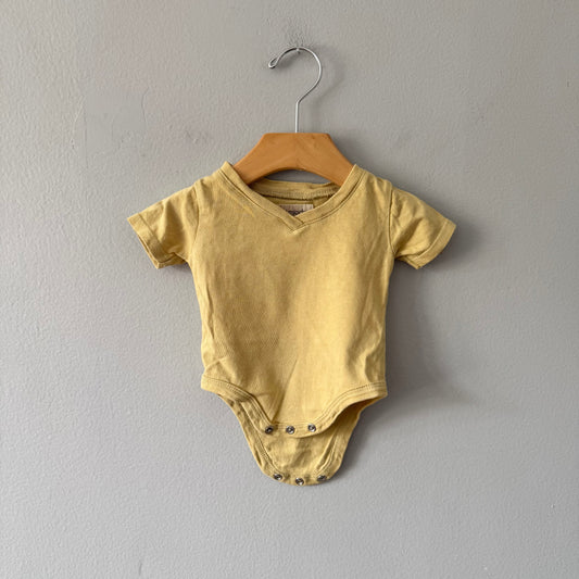 Mini Mioche / Light yellow short sleeve onesie / 0-3M