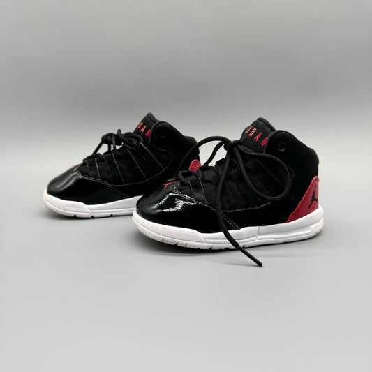 Nike Air Jordan / Runner / US7