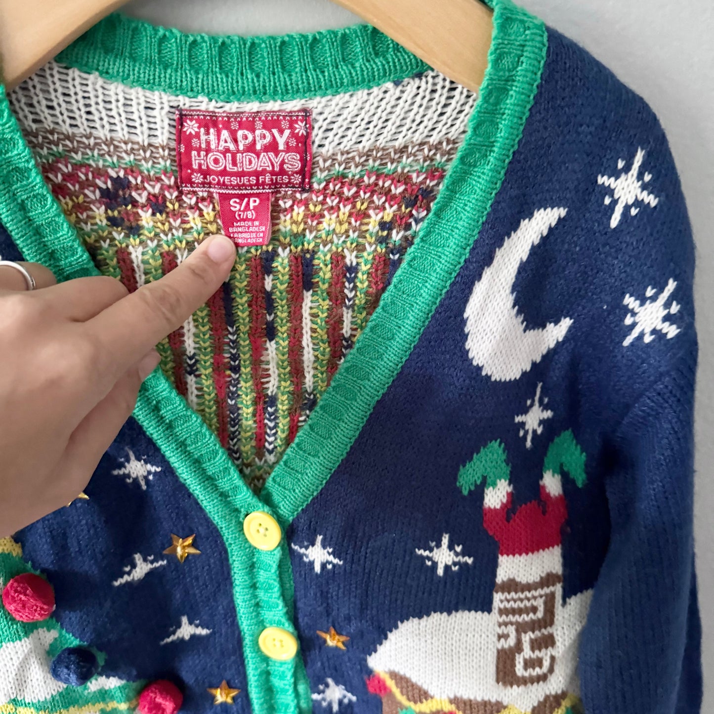 Happy Holidays / Pattern knit cardigan / 7-8Y