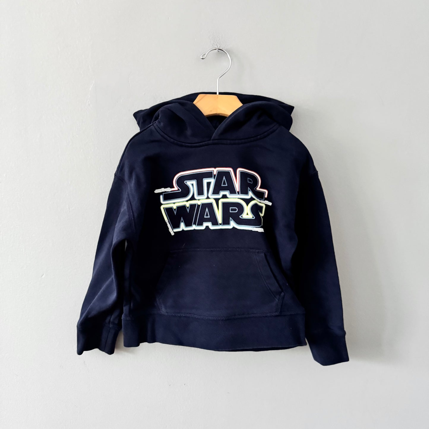 Gap / Sweat à capuche Star Wars marine / 4-5 ans