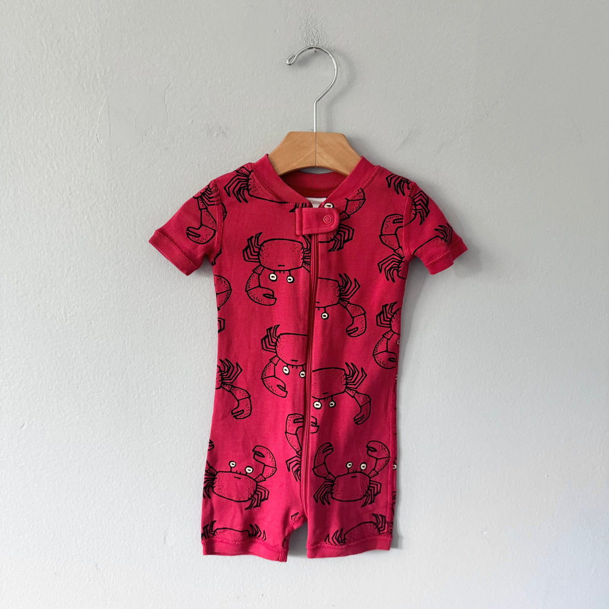 Hanna Andersson / Red crab romper / 6-12M