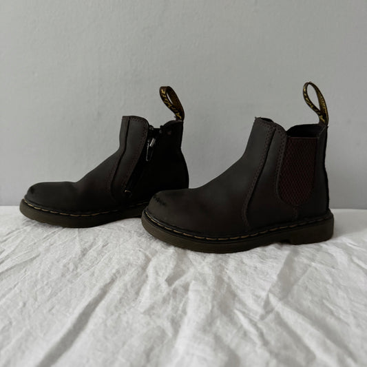 Dr. Martens / Boots / US9