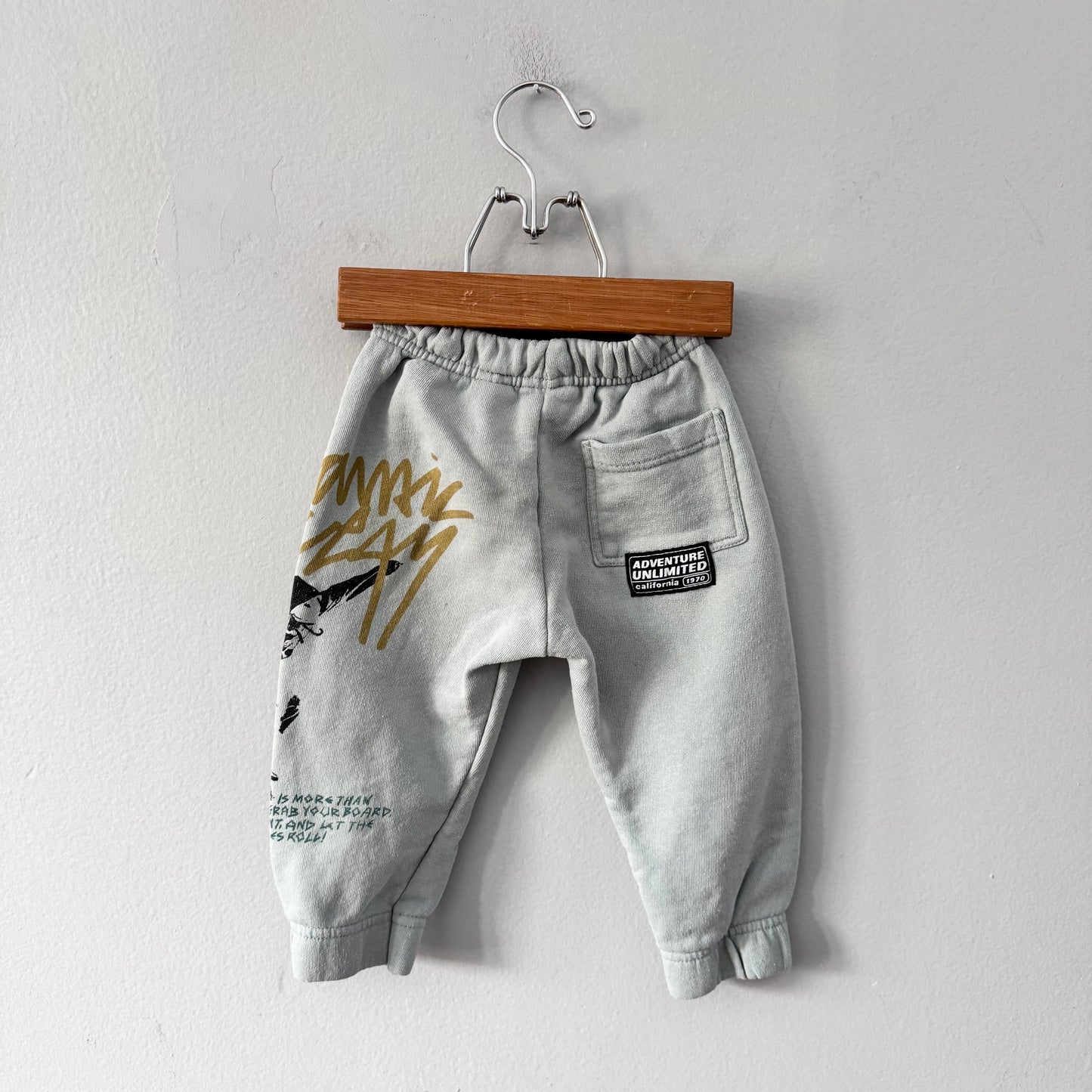 Zara / Pantalon de survêtement bleu fumé / 18-24M