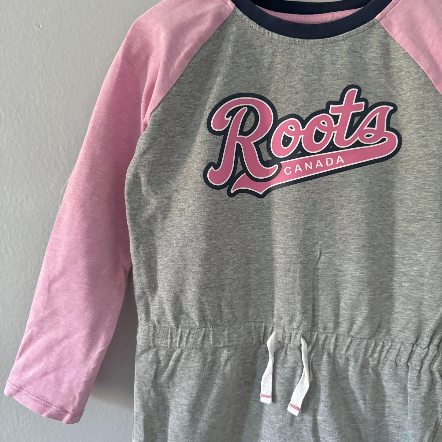 Roots / Light pink x grey raglan crew dress / 5T