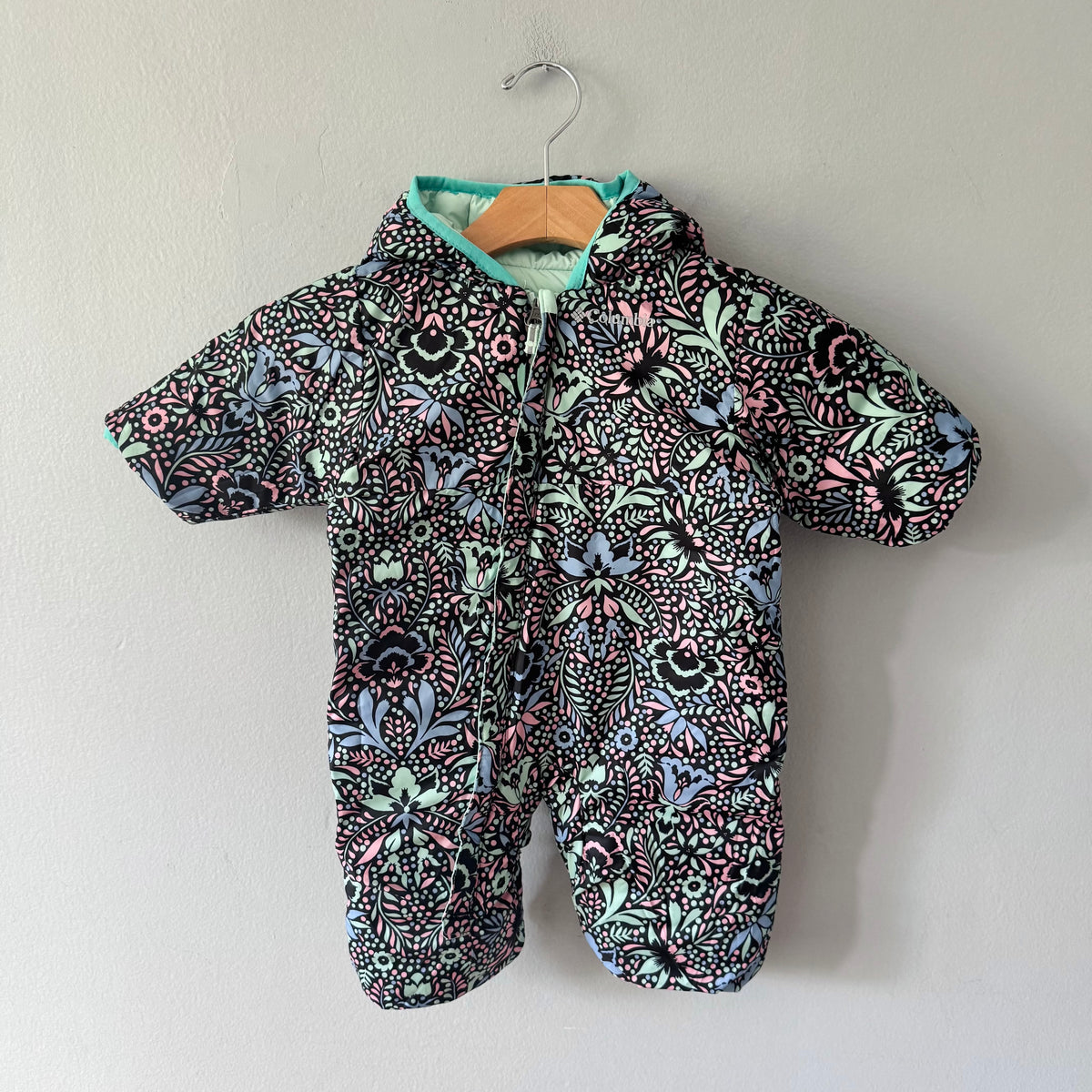 Columbia / Puffer snow suit / 3M