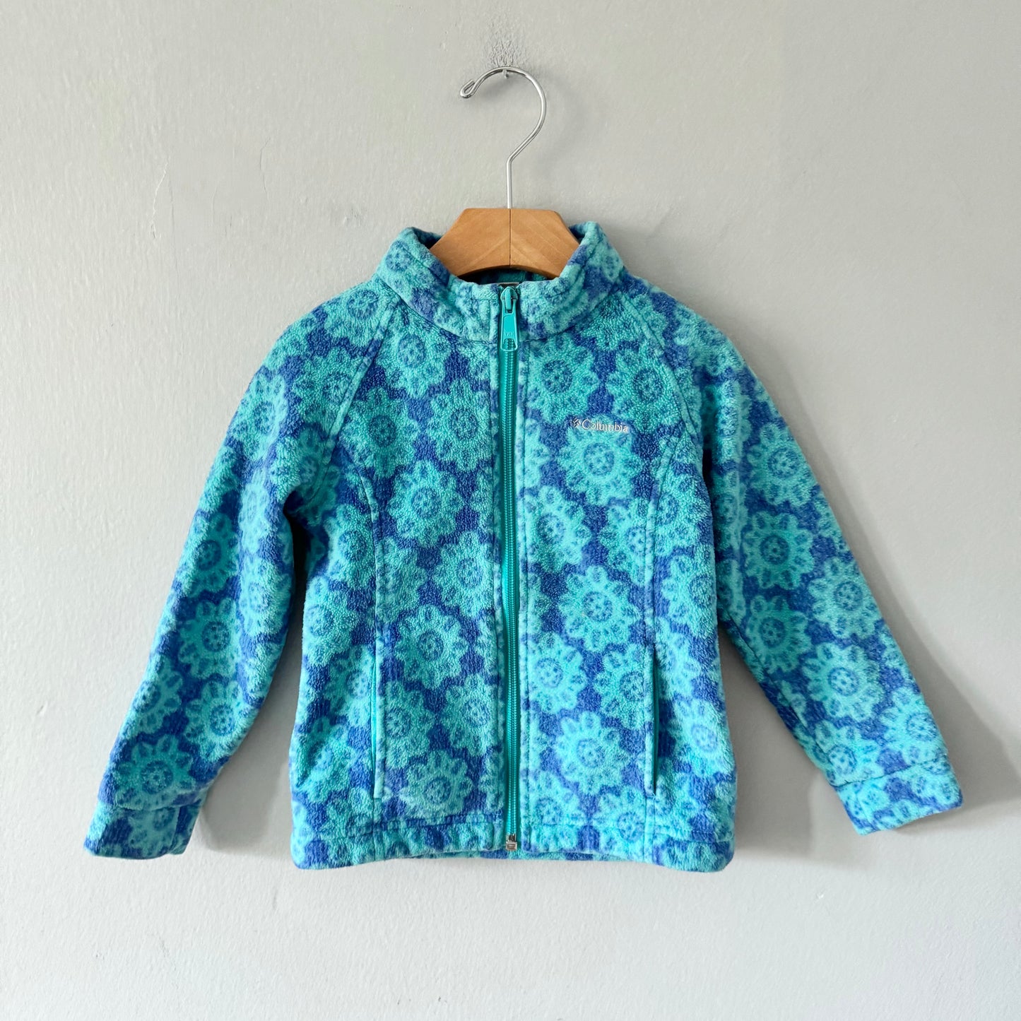 Columbia / Blue zip up fleece jacket / 4T