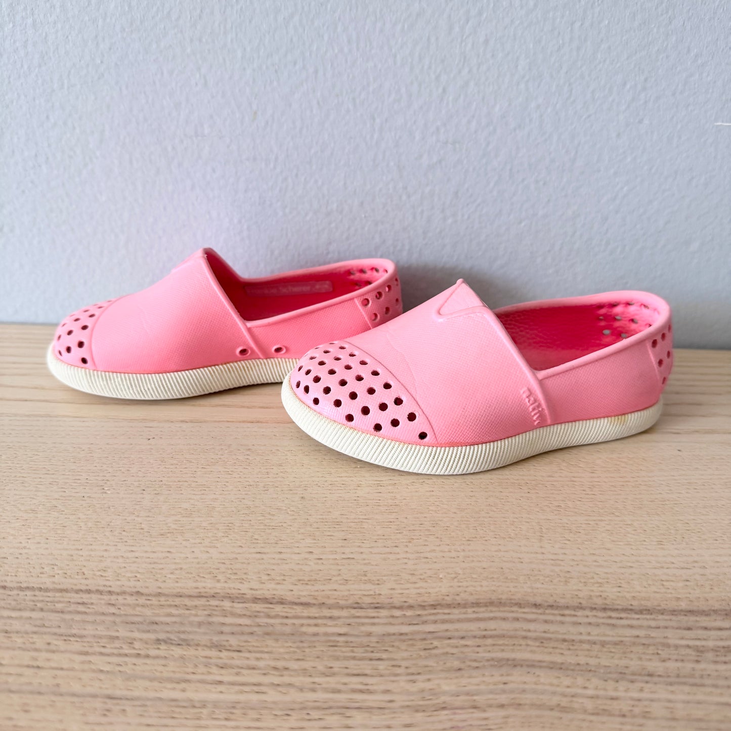 Native / Chaussures aquatiques / US5