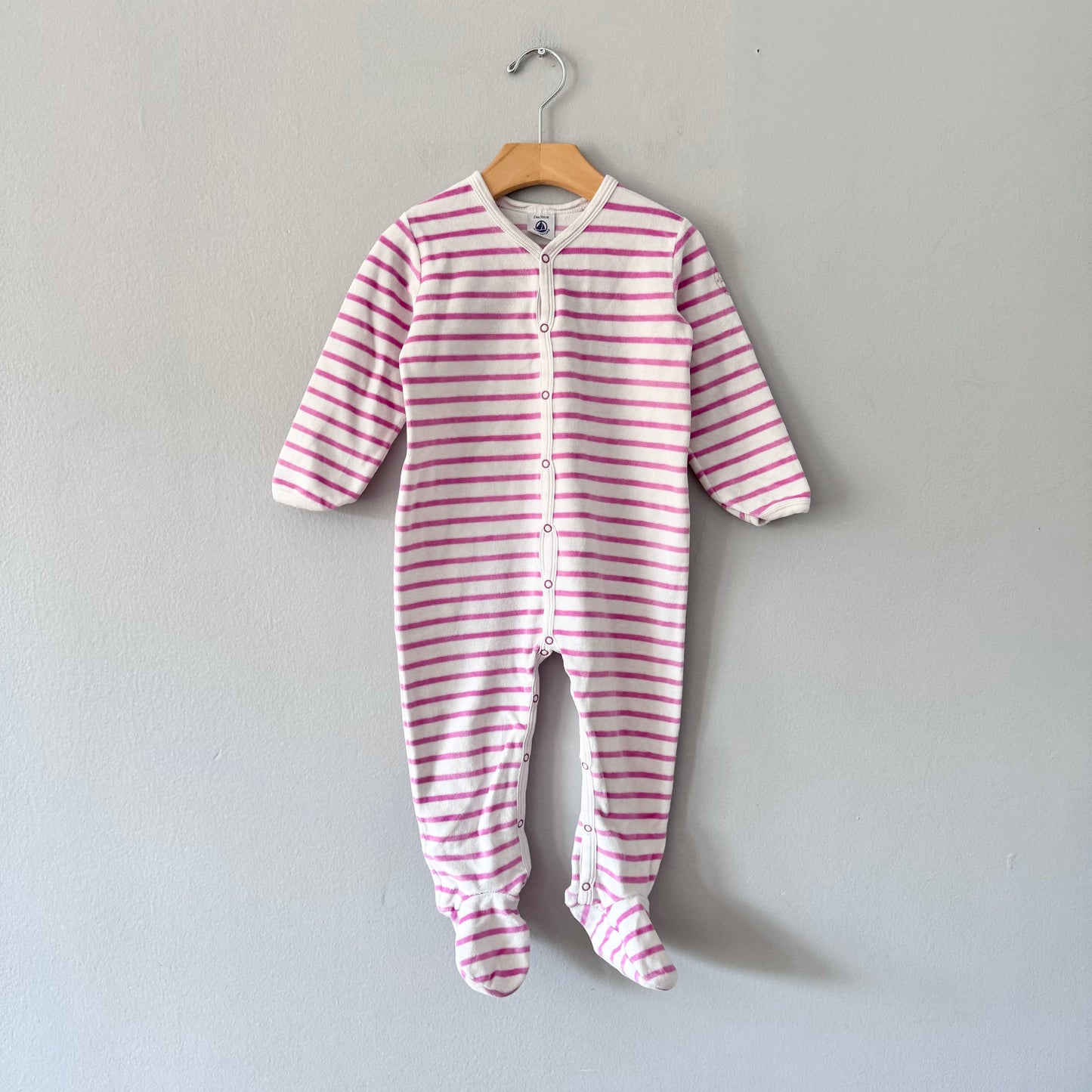 Petit Bateau / Velour striped romper / 24M