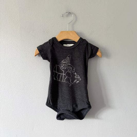 Drake General store / Canadian onesie / 0-6M